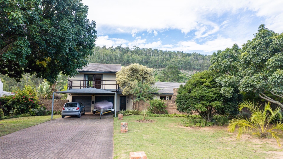 4 Bedroom Property for Sale in Sedgefield Central Western Cape
